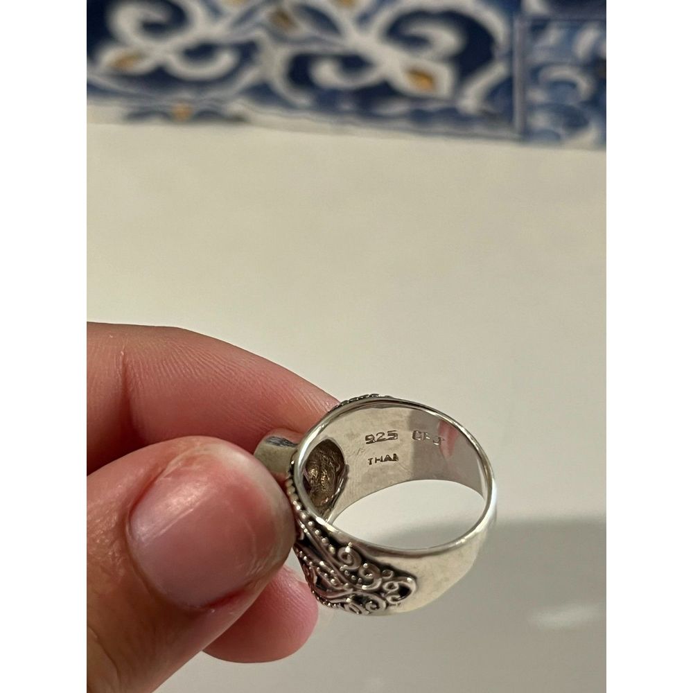 Elegant Purple Stone 925 Silver Ring with Intricate Details | Thai Made, Size 8 - Picture 2 of 6